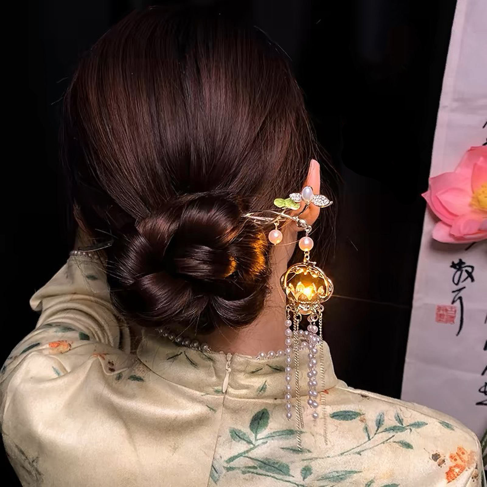 Grampo de Cabelo Luminoso com  - Supply Florist avaliação e preço