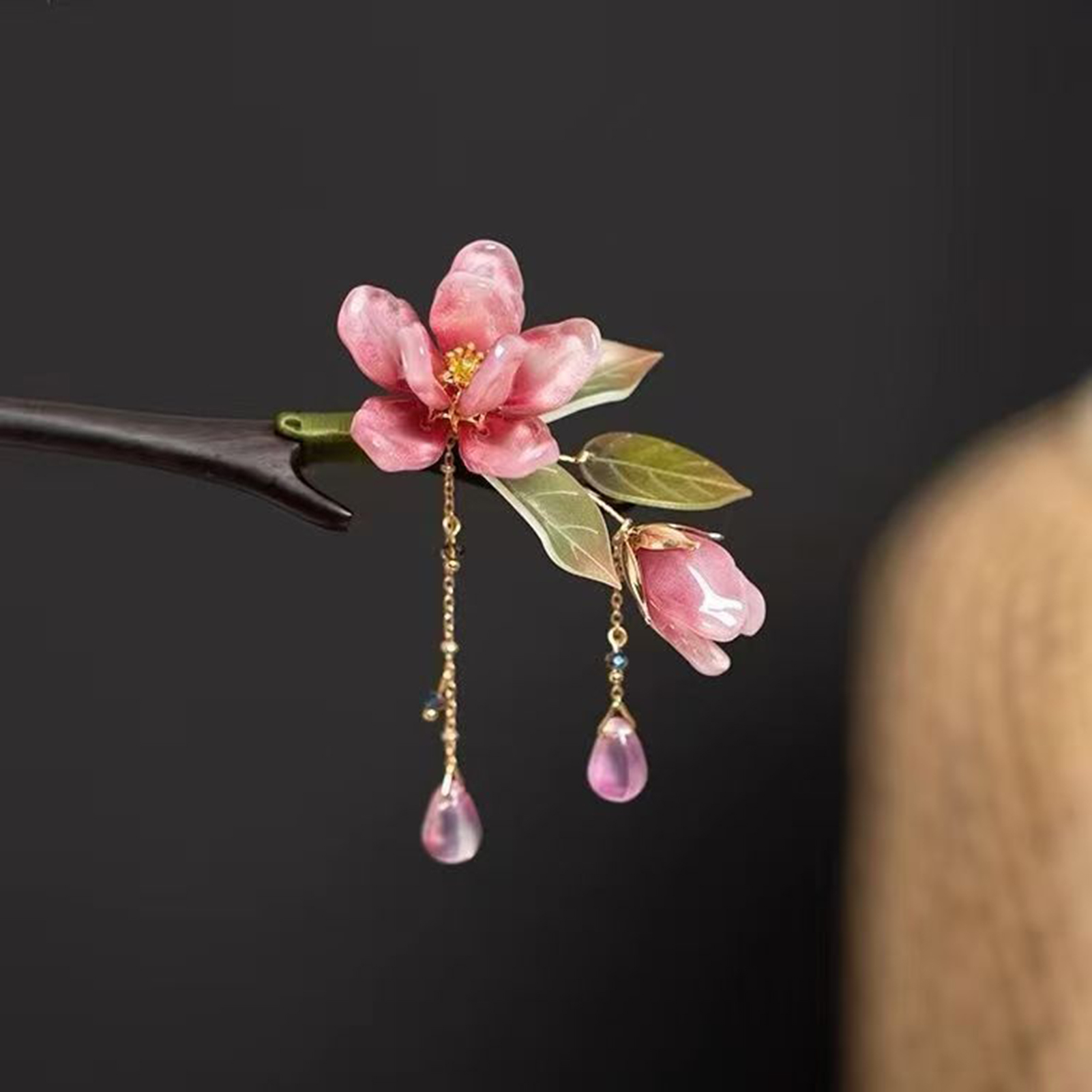 Grampo de Cabelo Floral Estilo - Supply Florist avaliação e preço